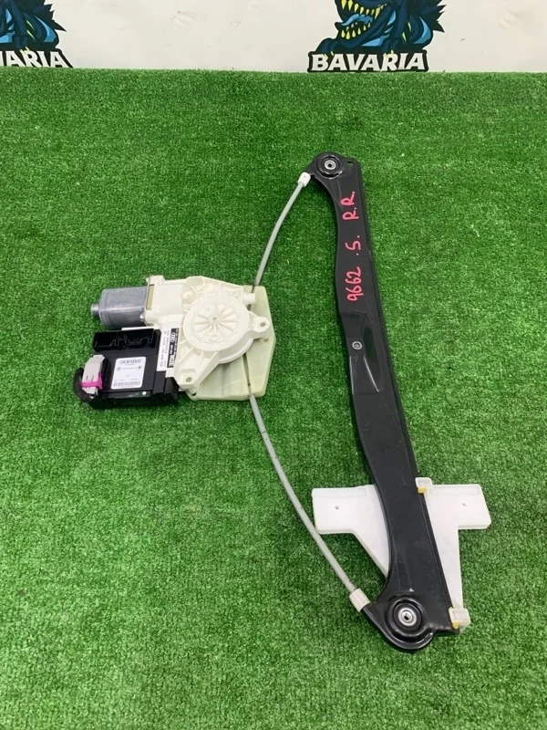 Стеклоподъемник задний правый Audi A3 2008 8P4839462B 8P CCZ