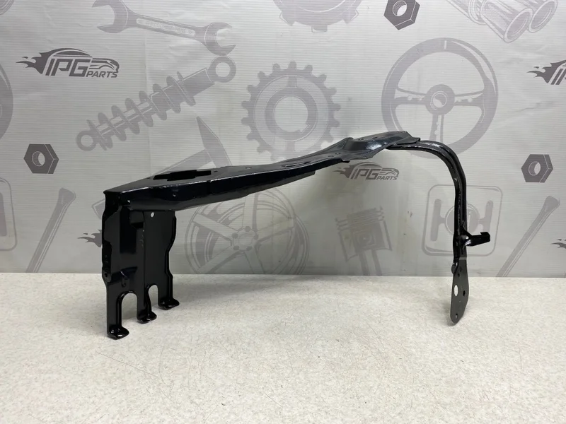 Рамка фары левая Mercedes-benz W221