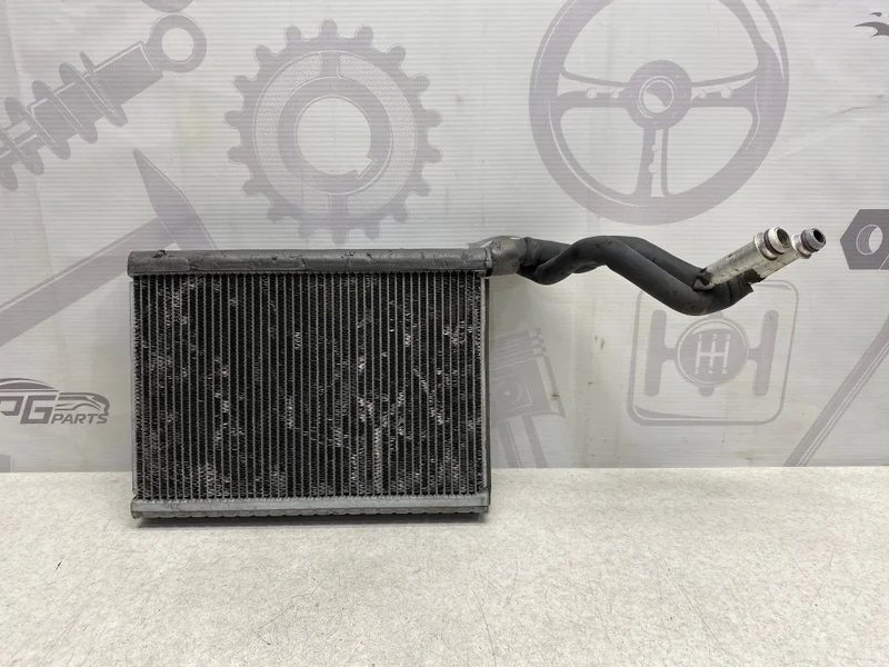 Испаритель кондиционера BMW 3 2009 E90