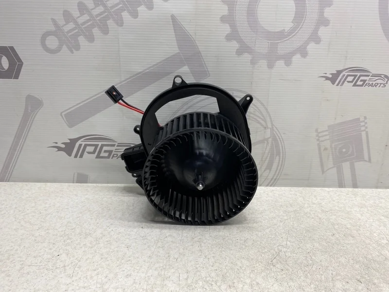 Моторчик печки Mercedes-benz ML W166