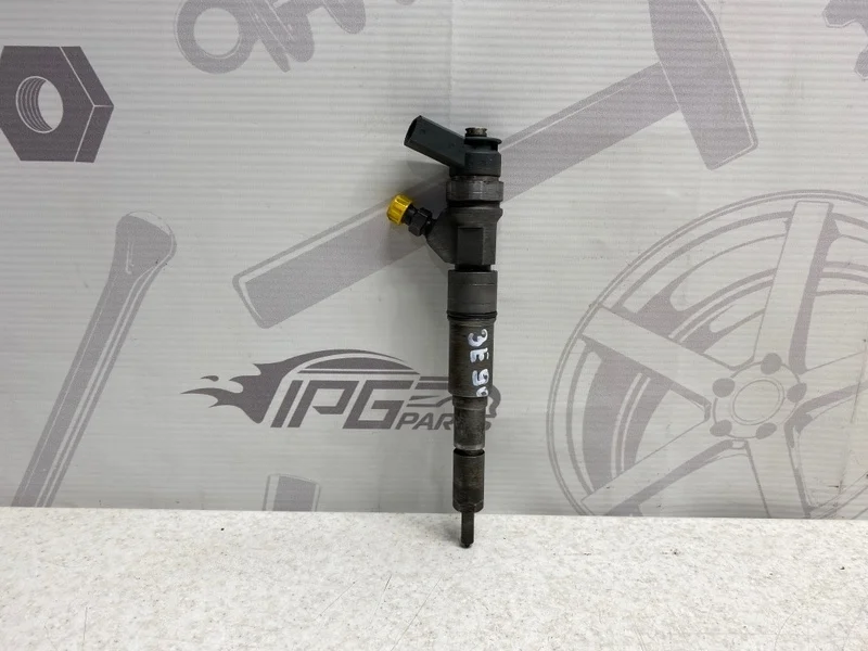 Топливная форсунка BMW 3 2006 E90