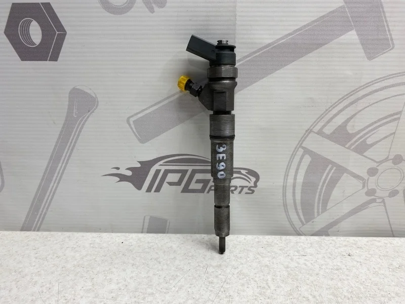 Топливная форсунка BMW 3 2006 E90