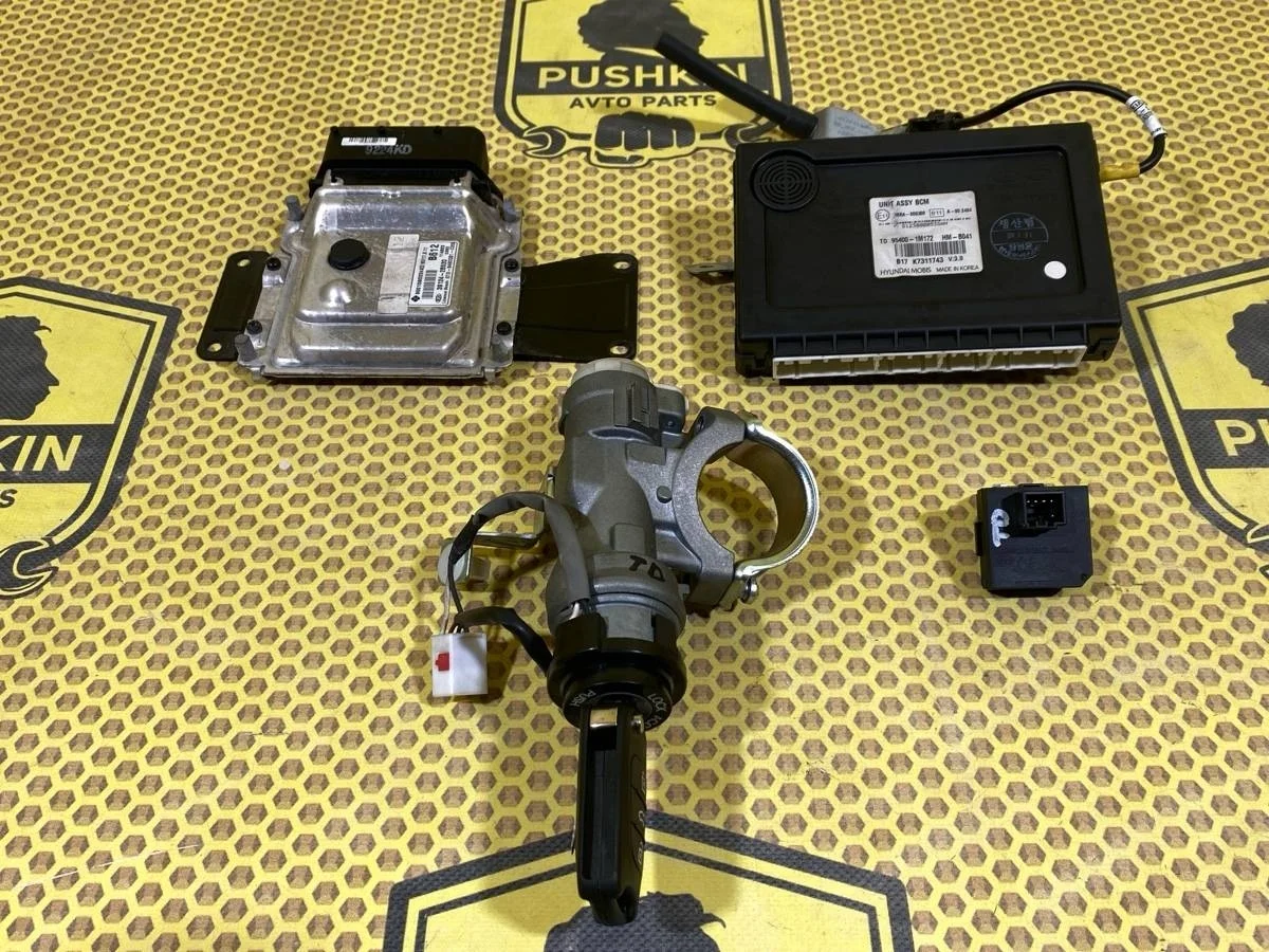 Комплект зажигания Kia Cerato 2011 391242B520 TD G4FC