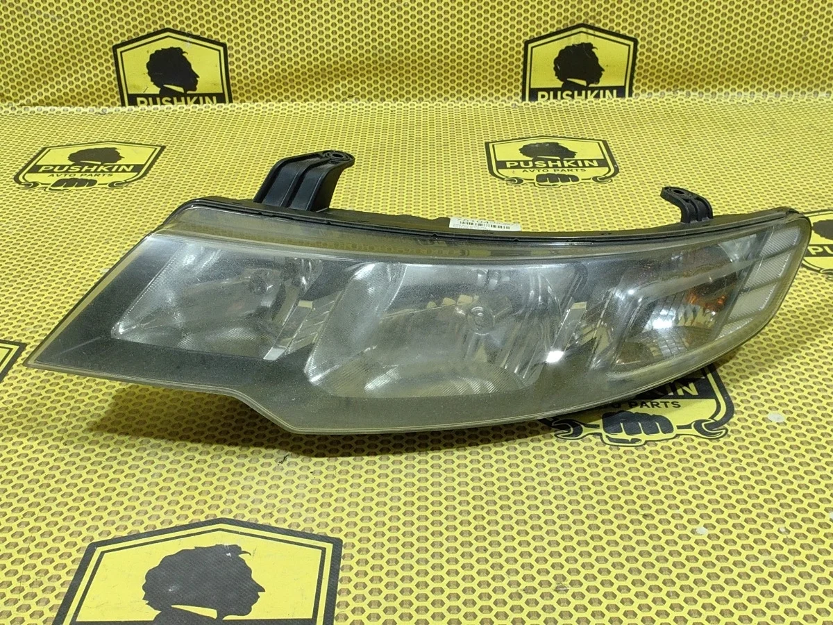 Фара Kia Cerato 2010 921011M020 TD G4FC, передняя левая