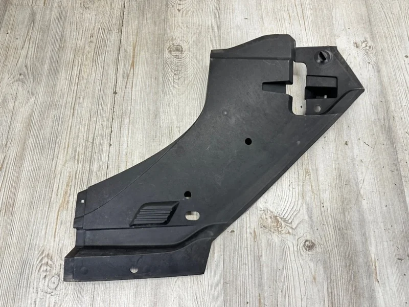 Кожух фары Audi Q7 2015- 4M