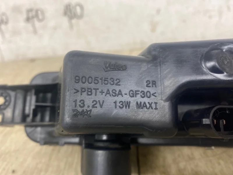 Фара противотуманная BMW 5 2017 2018 2019 2020 63179477172 G30, передняя правая