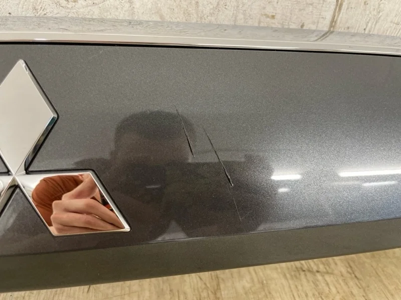 НАКЛАДКА КРЫШКИ БАГАЖНИКА MITSUBISHI OUTLANDER 3 2015 2016 2017 2018 2019 2020 2021 2022 5817A265XA GF, задняя