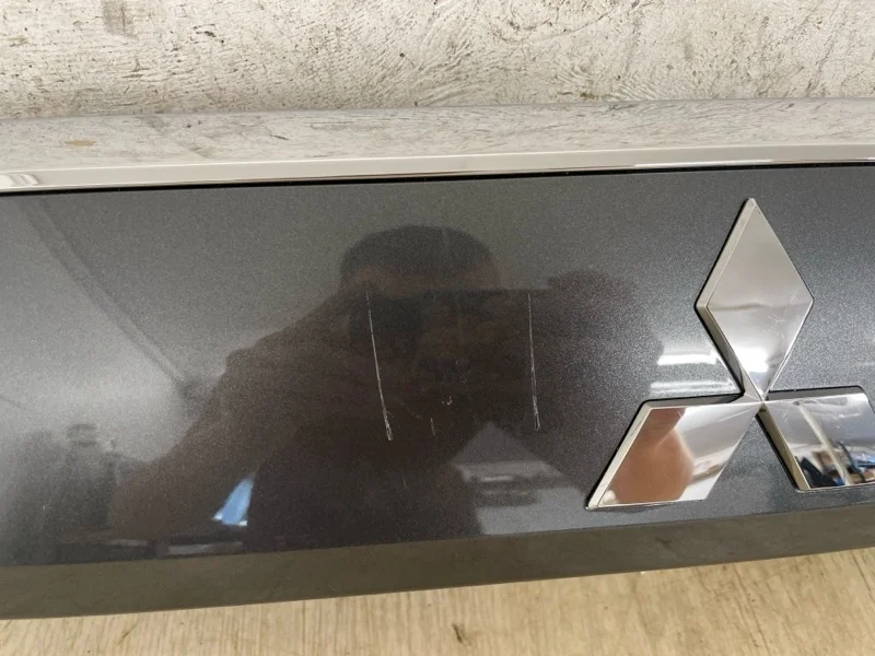 НАКЛАДКА КРЫШКИ БАГАЖНИКА MITSUBISHI OUTLANDER 3 2015 2016 2017 2018 2019 2020 2021 2022 5817A265XA GF, задняя