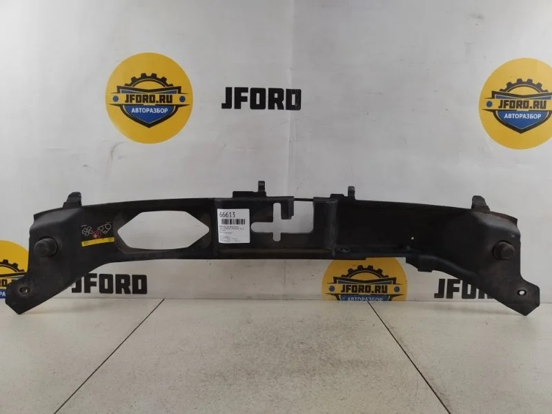 Дефлектор над радиатором Volvo C30 2010 MK20