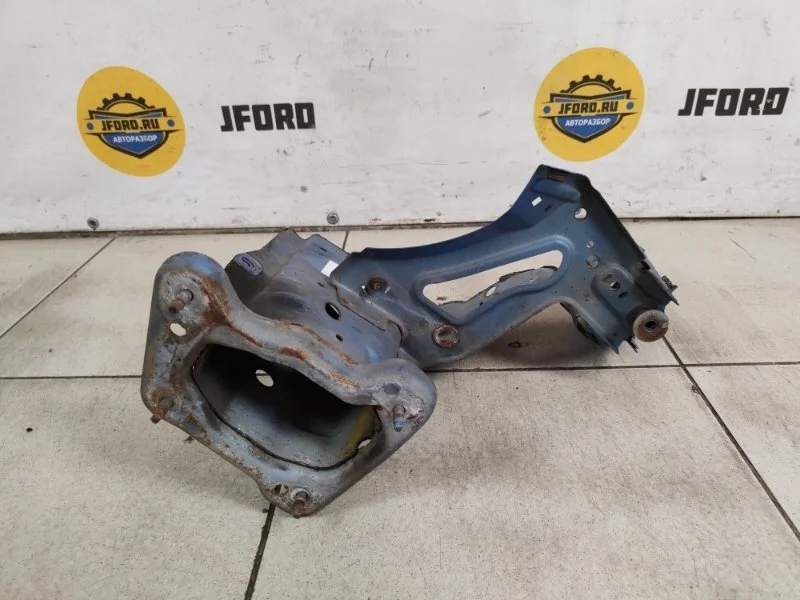 Лонжерон Ford Focus 2 2008 CB4