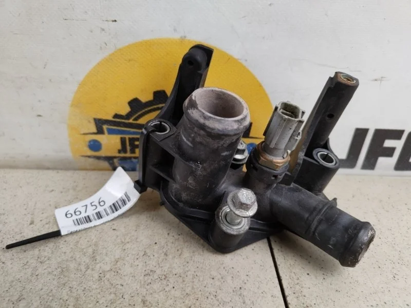 Переходник выпуска антифриза Ford B-MAX 2013