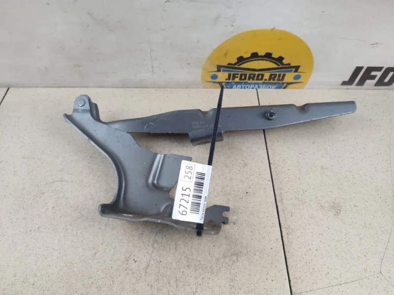 Петля капота Volvo XC60 2019 UZ