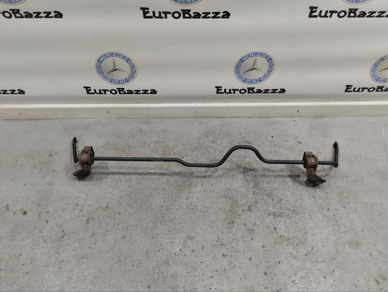 Стабилизатор задний с кронштейнами Mercedes W203