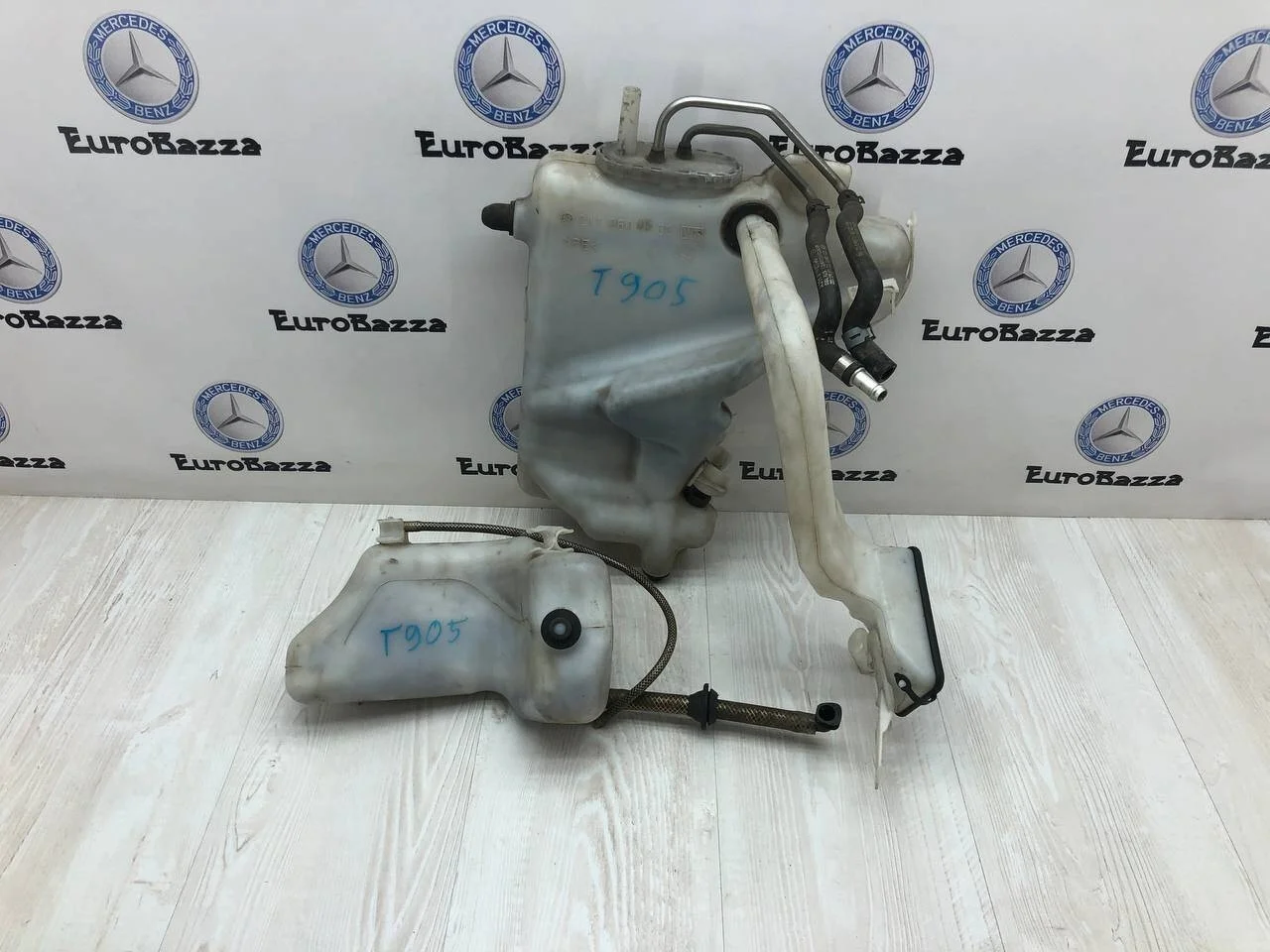 Бачок омывающей жидкости с обогревом Mercedes W211