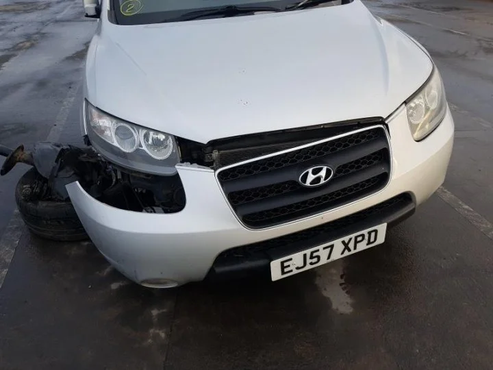 Продажа Hyundai Santa Fe 2.2D (150Hp) (D4EB) 4WD AT по запчастям