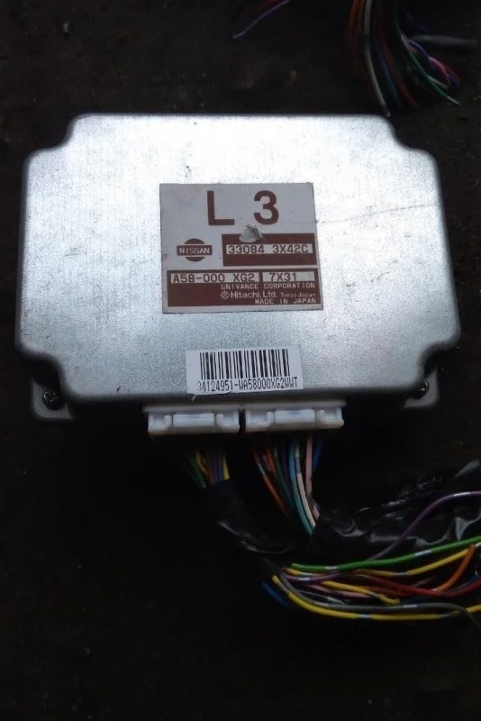 Блок управления полным приводом Nissan Navara (D40) 2004-2015 2008 330843X42C 2.5 D YD25DDTI
