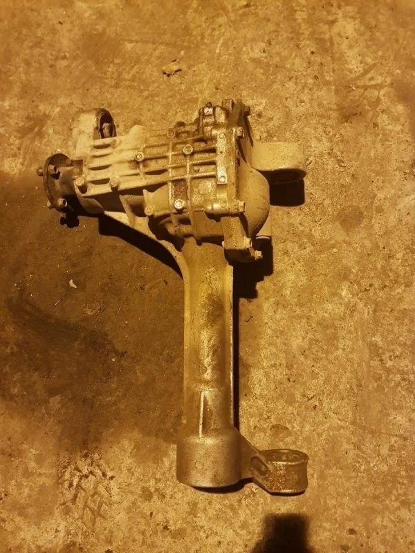 Редуктор переднего моста Nissan Navara (D40) 2004-2015 2005 38500EA500 2.5 D YD25DDTI