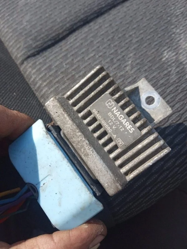 Реле вентилятора Nissan Navara (D40) 2004-2015 2010 9640469680 2.5 D YD25DDTI