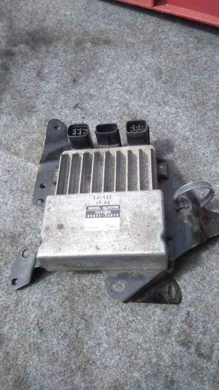 Блок управления форсунками Lexus Is 250 Ii (2005-2013) 2007 8987120070 2.2 D 2ADFHV