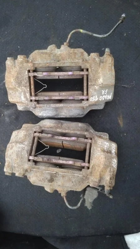 Суппорт передний левый Toyota Land Cruiser Prado 150 (2009-2023) 2012 4775060300 3.0 D 1KDFTV