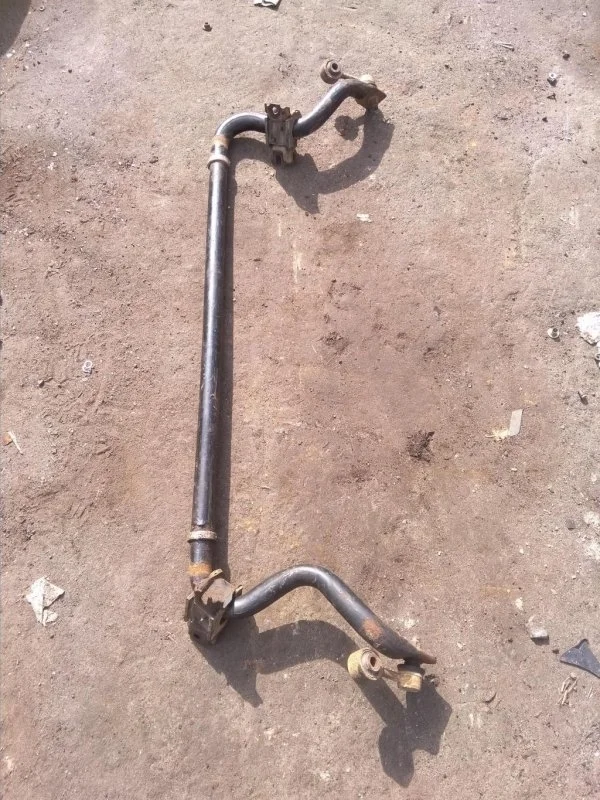 Стабилизатор подвески (поперечной устойчивости) передний Toyota Tundra Ii (2006-2022) 2011 488110C020 5.7 I 3URFE