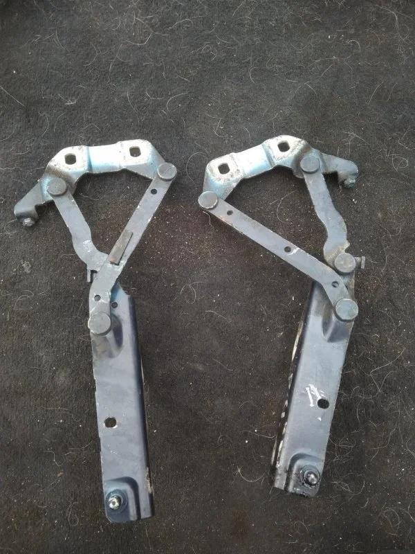 Петля капота Land Rover Freelander Ii (2006-2014) 2010 LR001562 2.2 D 224DT