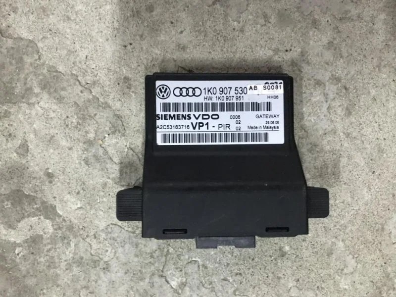 Блок управления магнитолой Volkswagen Tiguan (2007-2011) 2010 1K0907530 2.0 D