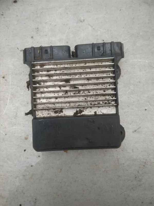 Блок управления форсунками Toyota Hilux (2005-2015) 2007 8987171010 2.5 D 2KDFTV