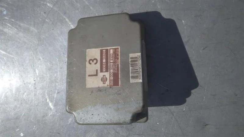 Блок управления полным приводом Nissan Navara (D40) 2004-2015 2008 330843X42C 2.5 D YD25DDTI