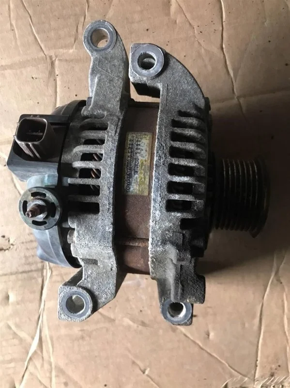 Генератор Toyota Tundra Ii (2006-2022) 2008 270600S020 5.7 I 3URFE