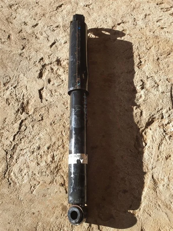 Амортизатор задний Mitsubishi L200 (2015-2022) 2019 4162A289 2.4 D 4N15