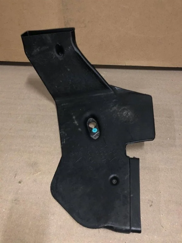 Воздуховод Lexus Lx 570 (2007-2022) 2007 8721660020 5.7 I 3URFE