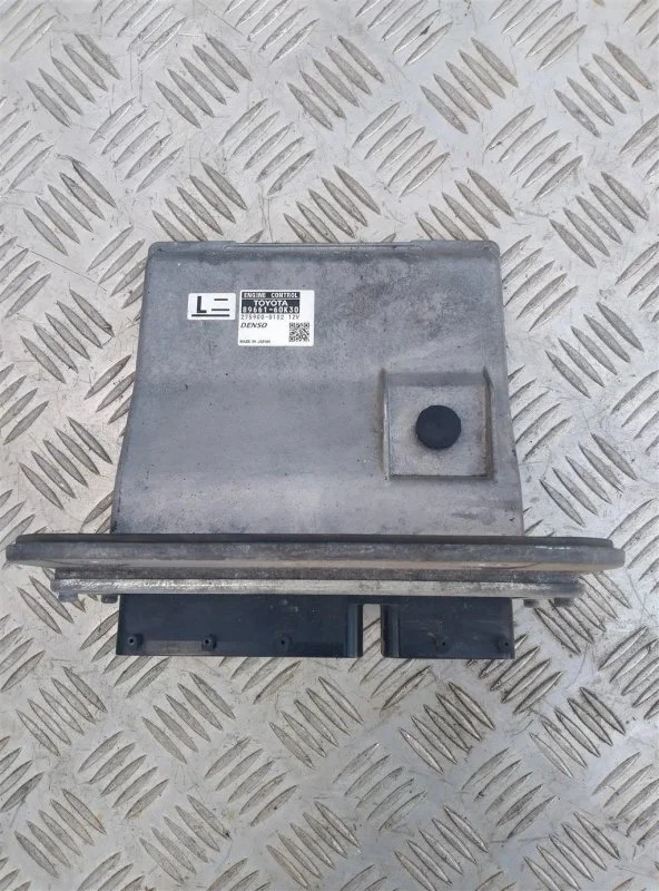 Блок управления двигателем Toyota Land Cruiser 200 (2008-2021) 2008 8966160K30 4.5 D