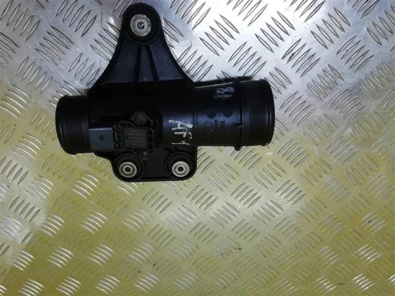 Расходомер воздуха Audi A7 2010-2014 2010 4G0145673 3.0 D