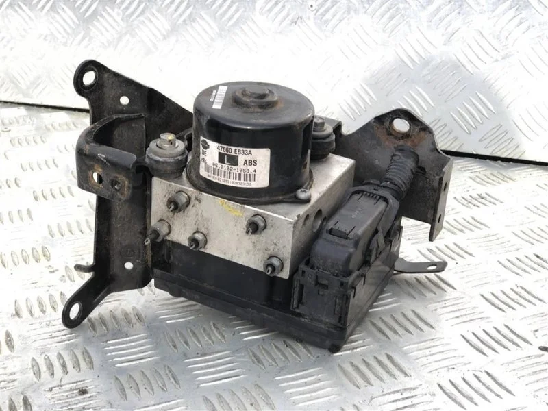 Блок ABS Nissan Navara (D40) 2004-2015 2009 47660EB33A 2.5 D YD25DDTI