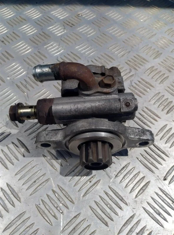 Насос гидроусилителя руля Toyota Land Cruiser Prado 120 (2002-2009) 2004 4431035690 3.0 D