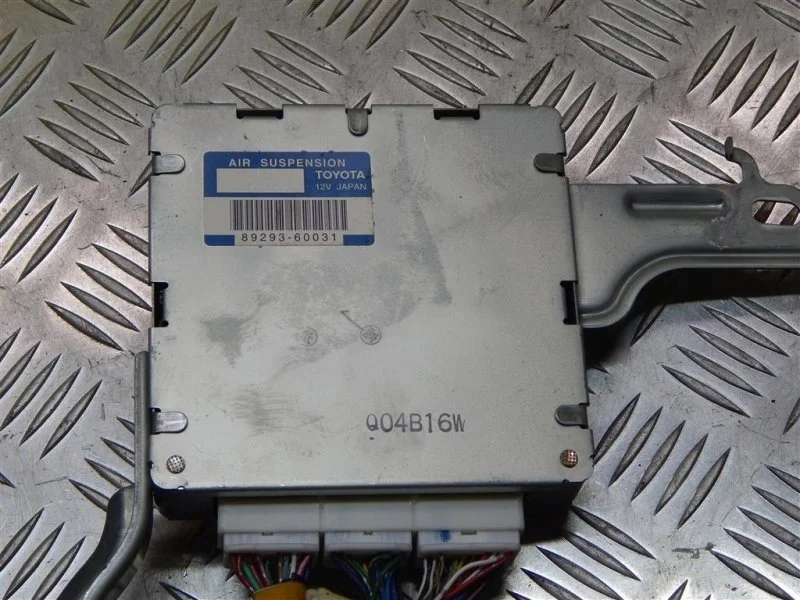 Блок управления подвеской Toyota Land Cruiser Prado 120 (2002-2009) 2004 8929360031 3.0 D