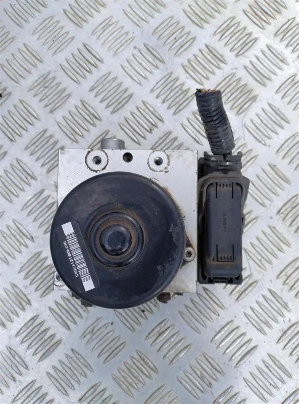 Блок ABS Nissan Navara (D40) 2004-2015 2006 47660EB32A 2.5 D YD25DDTI