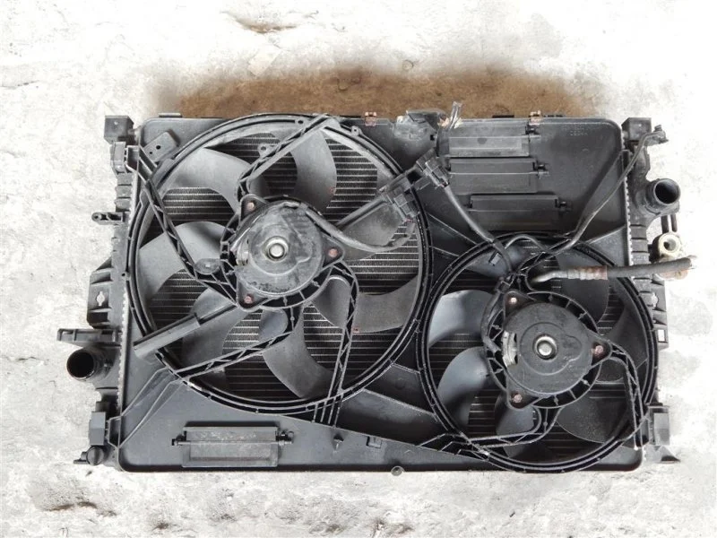 Радиатор (основной) Land Rover Freelander Ii (2006-2014) 2008 LR006714 2.2 D 224DT