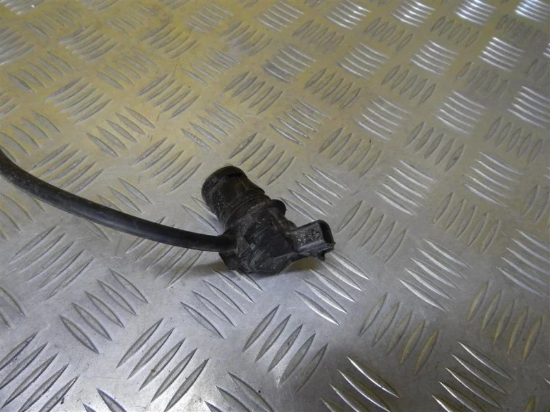 Насос (моторчик) омывателя стекла Toyota Land Cruiser Prado 120 (2002-2009) 2004 8533060190 3.0 D