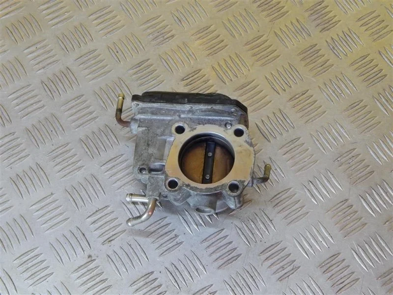 Заслонка дроссельная Toyota Rav 4 (Xa30) (2005-2014) 2006 2203028070 2.0 I 1AZFE