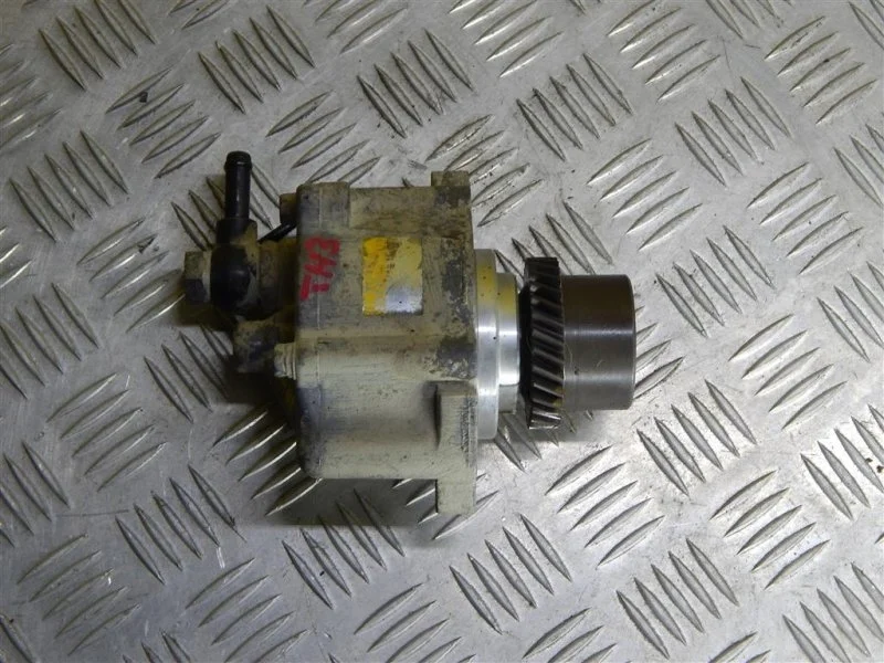 Насос вакуумный Toyota Hilux (2005-2015) 2014 2930067020 2.5 D 2KDFTV