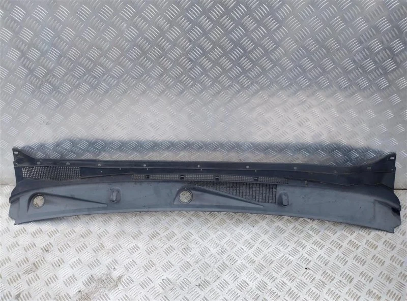 Дождевик Nissan Pathfinder (R51M) 2004-2013 2008 66862EB400 ВНЕДОРОЖНИК 4.0 I