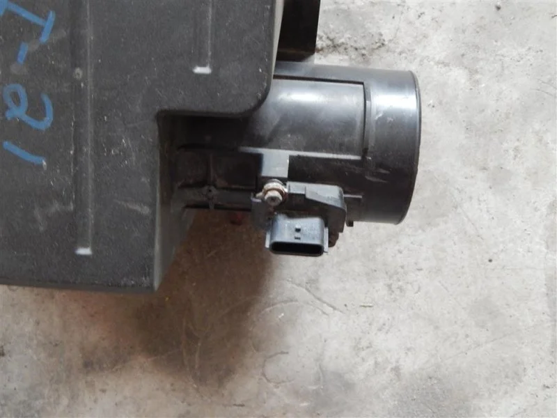 Расходомер воздуха Nissan Navara (D40) 2004-2015 2012 226807S000 2.5 D YD25DDTI