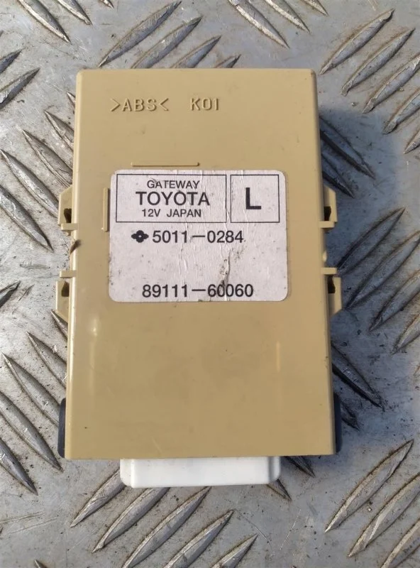 Блок электронный Toyota Land Cruiser 200 (2008-2021) 2008 8911160060 4.5 D