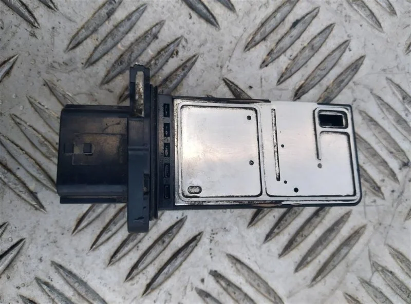 Расходомер воздуха Nissan Navara (D40) 2004-2015 2008 226807S000 2.5 D YD25DDTI