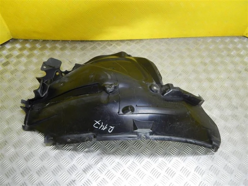 Защита арок передняя правая (подкрылок) Infiniti Qx70 (2013-2017) 2015 638421CA0A 3.0 D V9X C002615