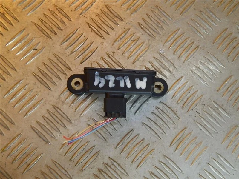 Датчик ускорения Nissan Navara (D40) 2004-2015 2010 479311JB0A 2.5 D YD25DDTI