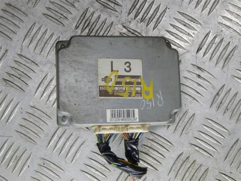 Блок управления раздаточной коробкой Nissan Navara (D40) 2004-2015 2008 330843X42C 2.5 D YD25DDTI