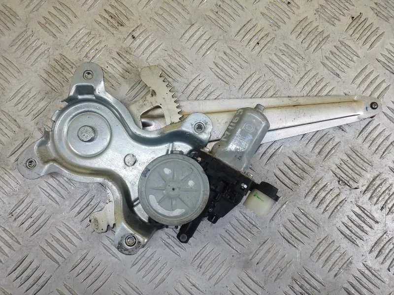 Стеклоподъемник задний правый Mitsubishi L200 (2006-2015) 2007 MN182353 2.5 D 4D56HP